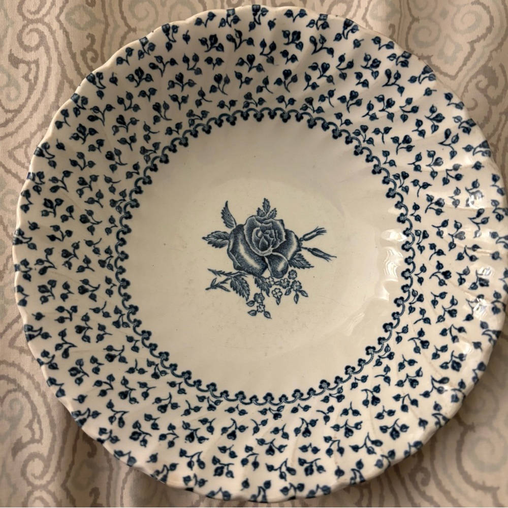 Royal Victoria Decorative Bowl